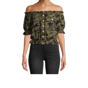 Off the shoulder camouflage top‎